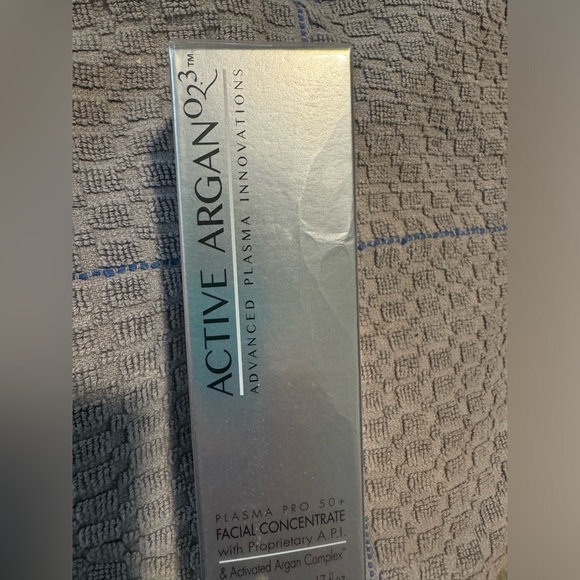 Active Argan Serum - Picture 1 of 3